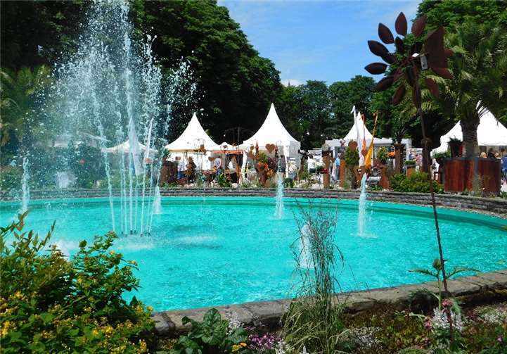 Mehr als 90 Aussteller präsentieren ihre hochwertigen Produkte.