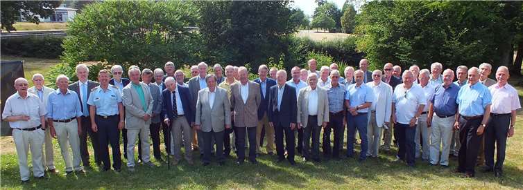 Mehr als vierzig ehemalige Generale und Admirale trafen sich in Rheinbach.Fotos: privat