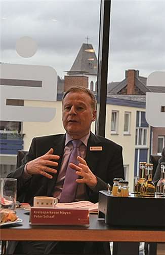 Mehr als zufrieden erläuterte Vorstandsvorsitzender Peter Schaaf das Zahlenwerk.