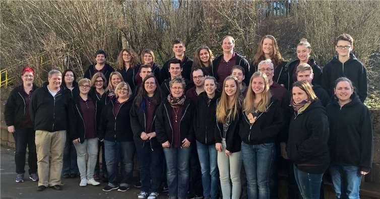 Mehrere Musiker und Musikerinnen machten beim Kreisspielleuteorchester in Daun mit. privat