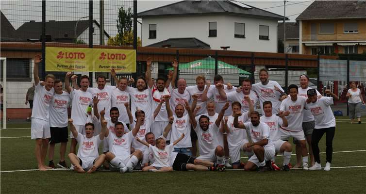 Meister der Kreisliga D-Südost im Kreis Westerwald/Wied und Aufsteiger in die C-Klasse: Die Sportfreunde Eisbachtal. SF Eisbachtal