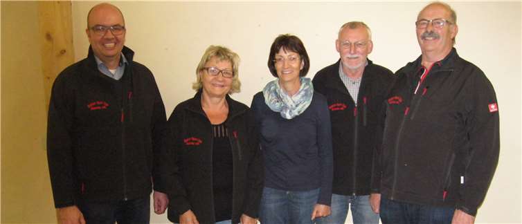 Meister in der Kreisklasse wurden Heinz-Jürgen Marhöfer, Rosemarie Marzi, Gertrud Boemer, Herbert Marzi und Klaus Brust.privat