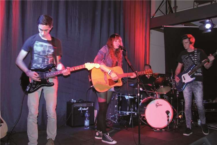 „Memories of July“ präsentierten gecoverte Songs, aber auch eigene Stücke.