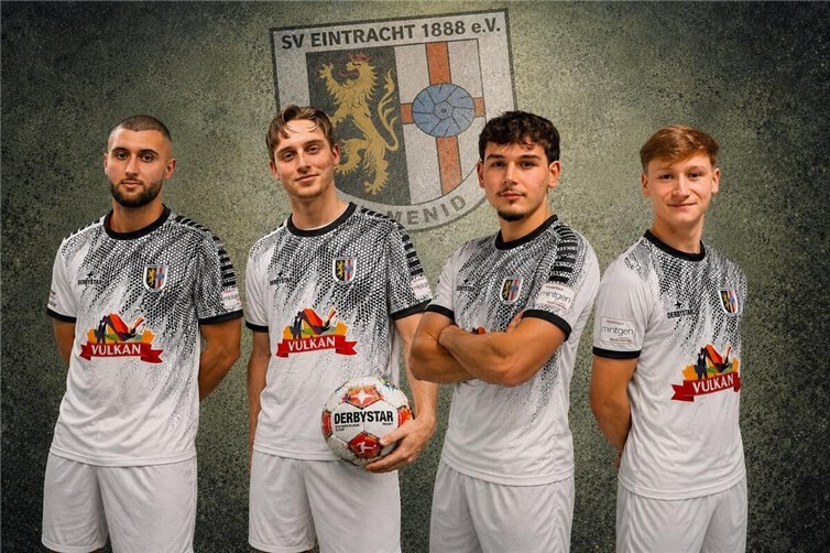 Meris Ramic, Stephan Gies, Arijan Alija und Noah Rauschning (von links nach rechts)