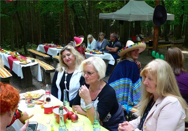 Mexikanisches Flair beim Scheunenfest 2018 der Einrichtungen Seniorenzentrum Bethesda und Altenzentrum Ev. Marktkirchengemeinde.privat