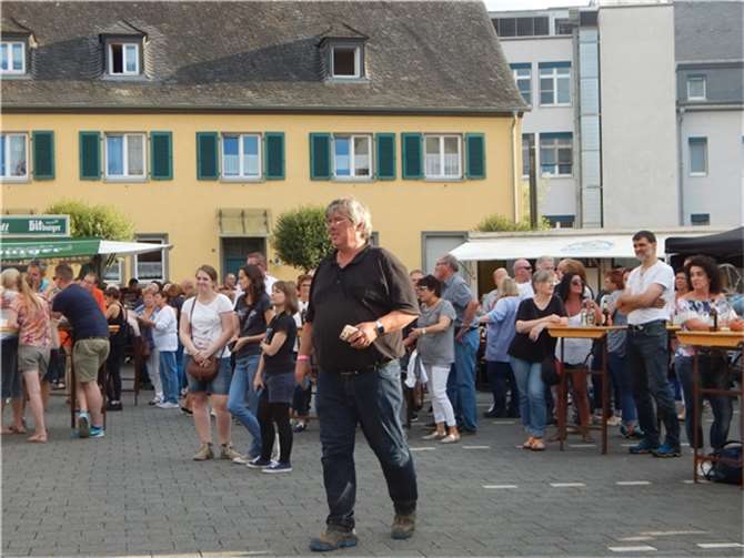 Michael Enchelmaier sorgt mit seiner Firma für den richtigen Ton.