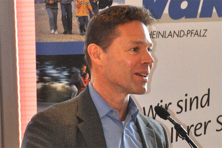 Michael Finkenzwller bei seinen Ausführungen zur geplanten Gründung der VdK Rheinland-Pfalz gGmbH.