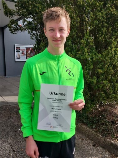 Michael Hahn läuft überraschend auf Platz fünf.Foto: privat