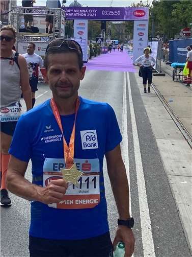 Michael Krämer mit pers. Bestzeit beim Marathon in Wien.