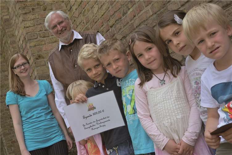 Michael Pfeifer verzichtete bei seinem letzen Geburtstag auf Geschenke und spendete 500 Euro für die Jugendarbeit der Evangelischen Kirchengemeinde Remagen-Sinzig. privat