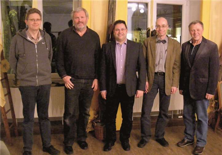 Michael Schätzel (2. v. l.) hatte die Wahlen zum Vorstand geleitet (v. l.):Achim Bersch, Klemens Neuhaus, Michael Röder, Klaus Jüngermann.