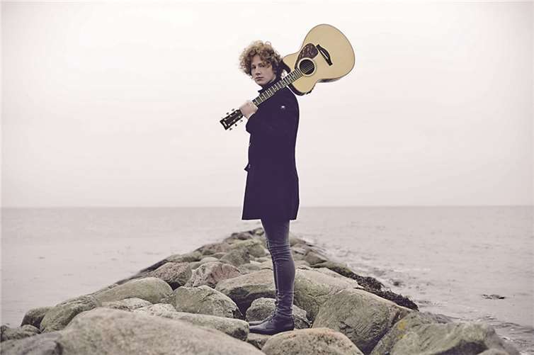 Michael Schulte - PlayAward Gewinner der Kategorie ’Bester Live Künstler‘ 2014 Sven Sindt