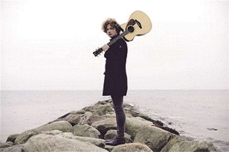 Michael Schulte kann man am 30. August Live in Kobern-Gondorf erleben. privat