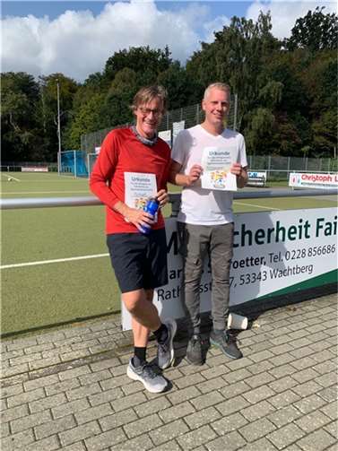 Michael und Niels erwiesen sich mit 43 und 40 Runden als Spitzenläufer.  Foto: privat