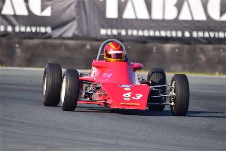 Mike Klebe mit seinem Formel Ford 1600 auf dem TT Circuit Assen. Foto: Markus Stiefken