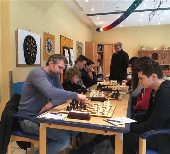 Mike Kutzner siegte gegen Ochtendung an Brett eins.privat