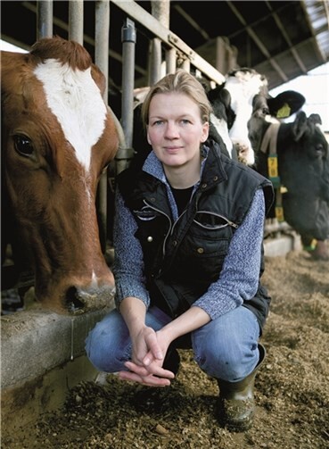 Milchbäuerin in Nordrhein-Westfalen. F. Dott