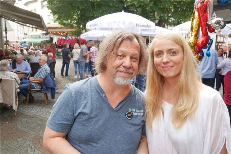 Miriam Brackelsberg und Ralph Müllenschläder (bekannt durch ihre „Band M“) sind die Initiatoren des Linzer Sommerfestivals und mit Herzblut bei der Organisation.