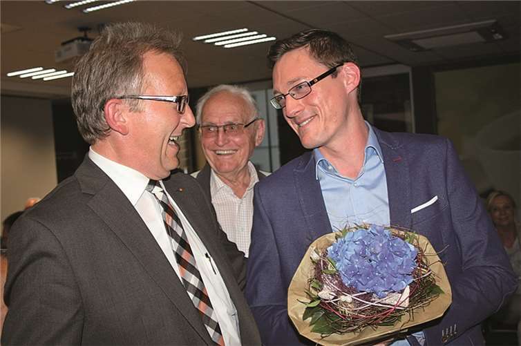 Mit 10 Stimmen Vorsprung gewann Jörg Röder die Wahl zum CDU Landtagskandidaten im WK4. MdL Erwin Rüddel gratuliert.FF