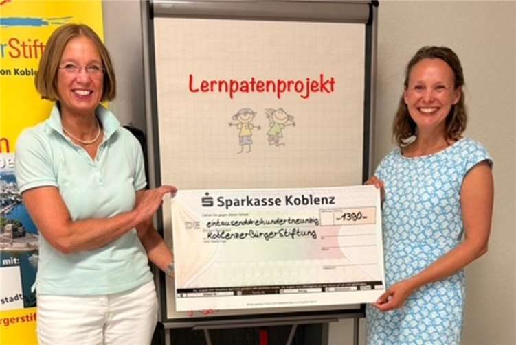 Geburtstagsgeld für das Lernpatenprojekt der KoblenzerBürgerStiftung Mit 1.390 Euro unterstützt Florentine Ketterer erneut das Lernpatenprojekt der KoblenzerBürgerStiftung. Foto: privat