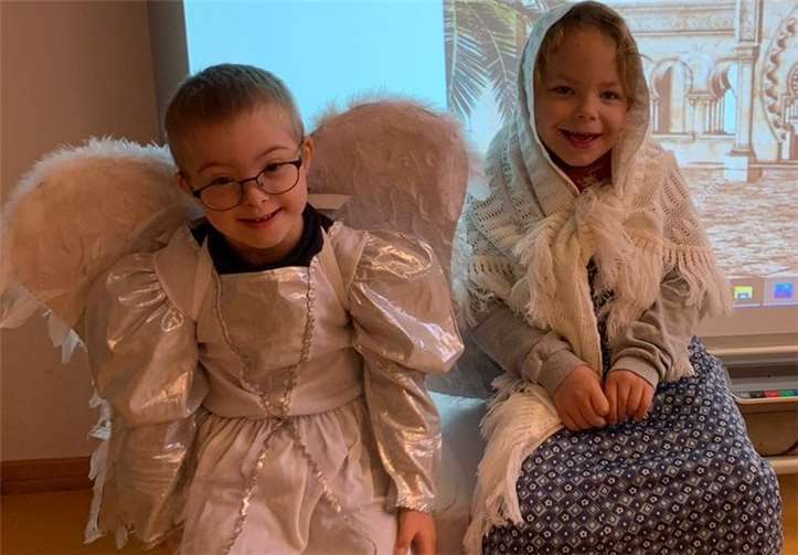 Mit 24 "Türchen" verkürzte sich die Wartezeit vor Weihnachten für die Kinder mit tollen Aktionen. Foto: