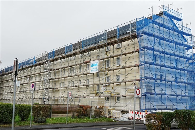 Mit 3.444 Wohnungen ist die GSG größter Vermieter in Neuwied. AR-Chef Ralf Seemann kündigte fortlaufende Modernisierungen an.  Fotos: FF