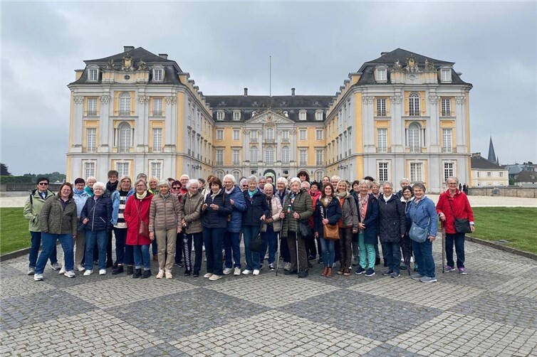 Mit 49 Teilnehmerinnen unternahm die Frauengemeinschaft Nentershausen einen Ausflug nach Brühl.