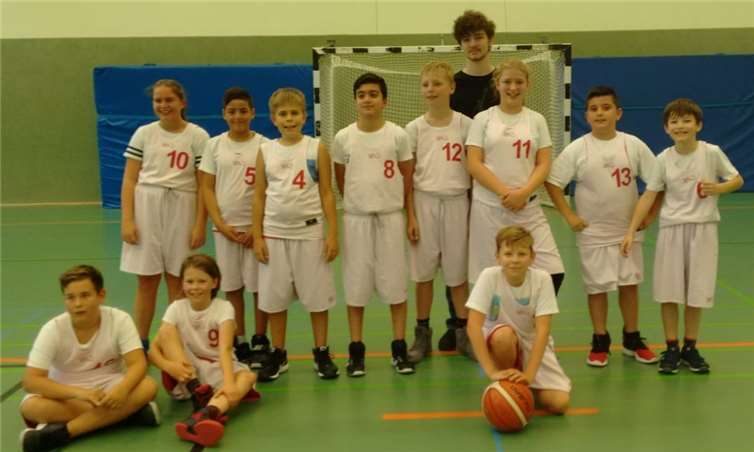Mit 83:13 siegte die U12 gegen Andernach. privat