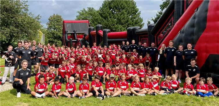Mit 84 Jungen und Mädchen konnte die Ferienfreizeit des Rübenacher Fußballvereins an den letzten drei Tagen der Sommerferien eine Rekordbeteiligung aufweisen.Foto: privat