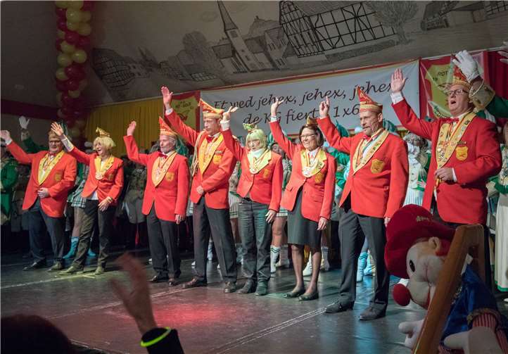 Mit Alaaf und Orden wurden Senat und Vorstand geehrt.