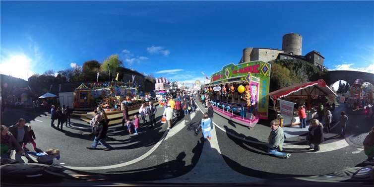 Mit BLICK aktuell können Sie online einen 360°-Rundgang über den Lukasmarkt 2022 unternehmen. Foto: CF