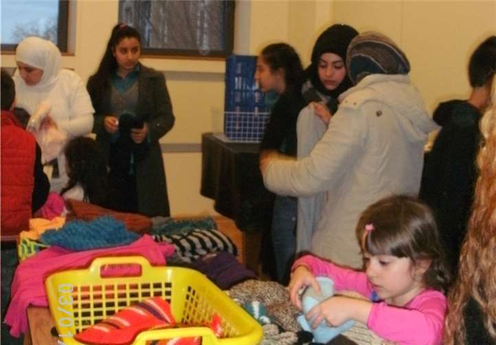 Mit Freude haben die Kinder gestöbert und sich Sachen ausgesucht.Privat