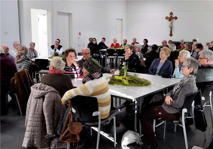 Mit Kartoffelsuppe, Kaffee und Kuchen wurden die Gäste beim Fastenessen verwöhnt.privat