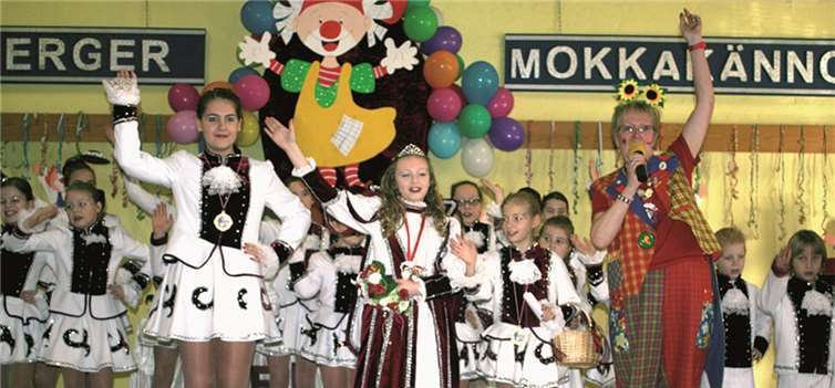 Mit Lena II. „vom Nussbaum op de Eck“ regiert in der VG Linz auch eine Kinderprinzessin. DL