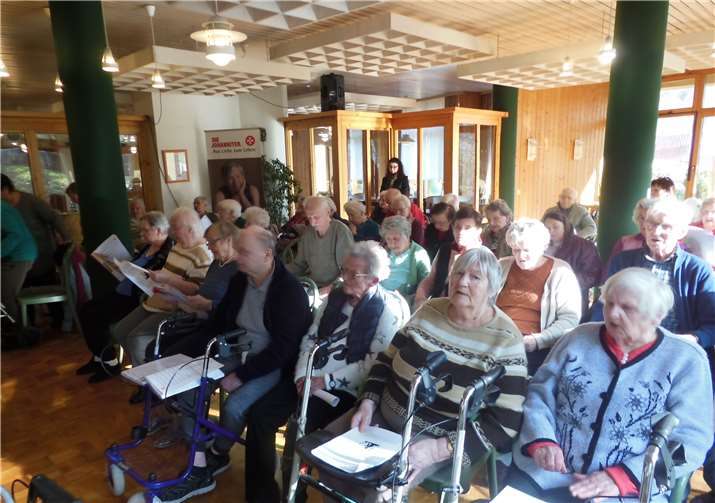 Mit Liedern und Gedichten wurde der Frühling begrüßt. Privat