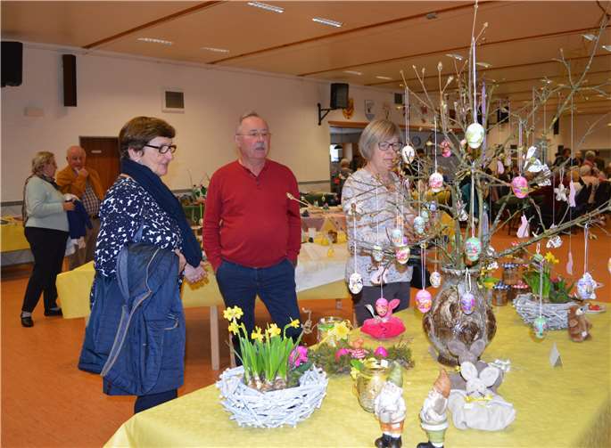 Mit Oster- und Frühlingsdekorationen begeistern die Frauen des Kirchengemeinderats Jahr für Jahr beim Frühlingsbasar in Unkelbachs guter Stube. Foto: AB
