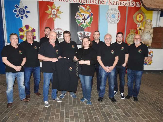 Mit Sandra Bell wurde die erste Frau in den Festausschuss aufgenommen.  Fotos: Thomas Manstein