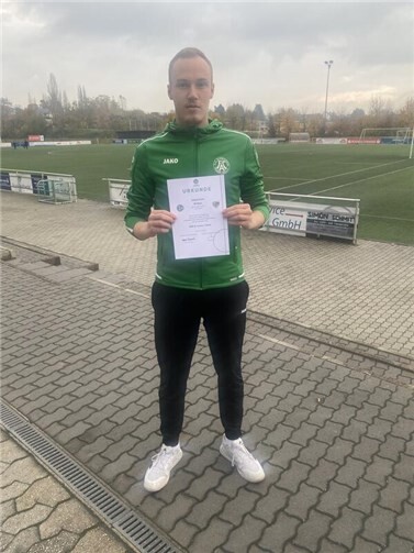 Mit Sebastian Wilkes hat ein weiteres Vereinsmitglied erfolgreich die DFB-B-Trainer-Lizenz erworben. Foto: privat