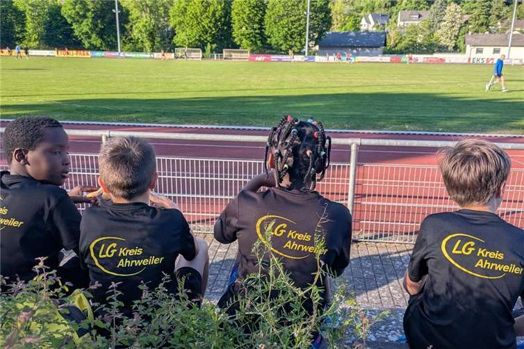 Mit Spannung werden die Läufe der Konkurrenz beobachtet.Foto: privat