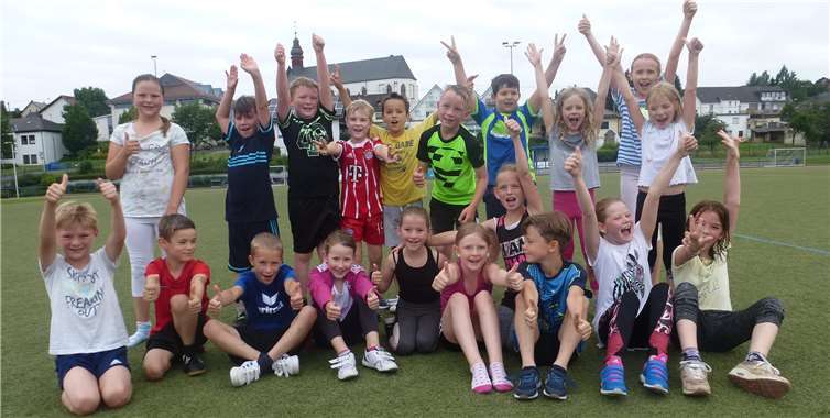 Mit Spaß und Eifer liefen die Grundschüler unter anderem für ihre Partnerschule in Malawi. privat