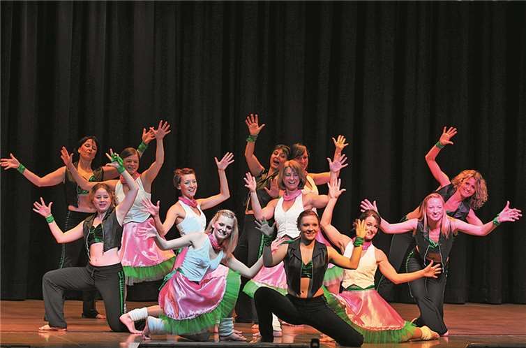 Mit Tänzen aus dem Musical Grease begeisterten die Tip Toes ihr Publikum.privat