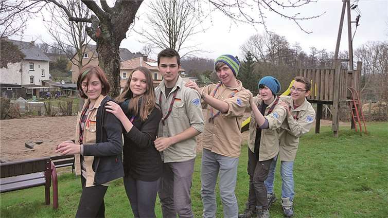 Mit Team spielen bereiteten sich die Jugendlichen auf ihre zukünftige Arbeit als Gruppenleiter vor. privat