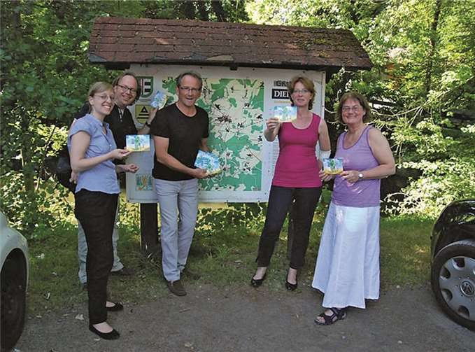 Mit Unterstützung der Bundestagsabgeordneten Tabea Rösner (2. v. l.) wollen Grüne aus der Region einen Ortsverband in Dierdorf etablieren. privat