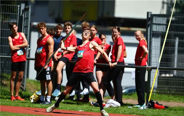Mit Unterstützung der Teamgeraden wurden tolle Leistungen erzielt.  Foto: LG Rhein-Wied/René Weiss