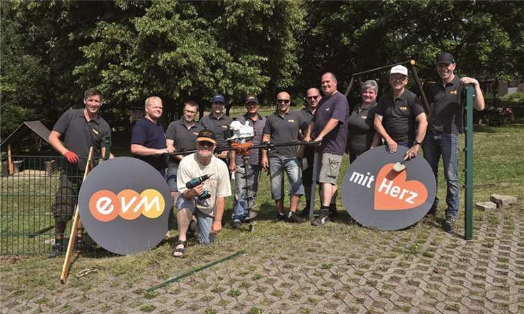 Mit Unterstützung des evm wurde in Wolken ein neuer Zaun erstellt.Privat