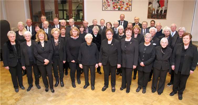 Mit Werken von Mozart, Schumann, Offenbach, Loewe und Strauß war es ein bunter Reigen aus der Musikwelt, den die Sängerinnen und Sänger gekonnt vortrugen.Foto: privat