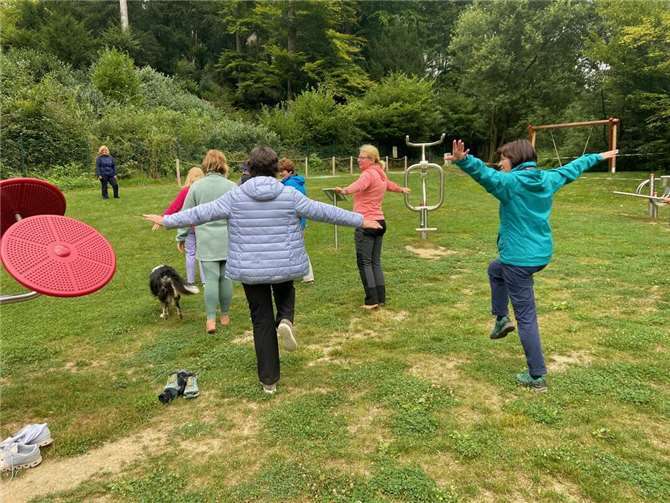 Mit Yoga-, und Achtsamkeitsübungen wurde eine tiefe Entspannungserfahrungen gemacht.