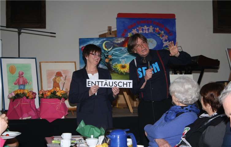 Mit amüsanten Verbalvariationen erfreuteErzähl-Kabarettist Franz-Joseph Euteneuer.