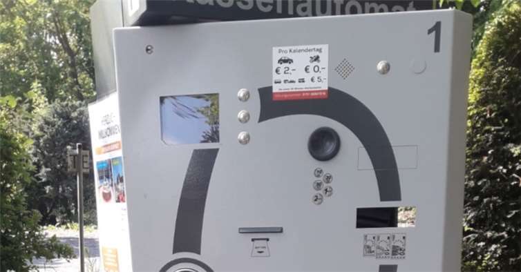 Mit brachialer Gewalt wurden die Kassenautomaten aufgebrochen. Quelle: Benediktinerabtei Maria Laach