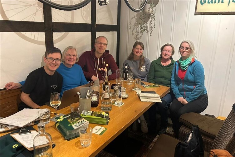 Mit breiter Mehrheit wurden Gianni Vomberg und Tina Trillitzsch zu Ortsgruppensprechern bestimmt.